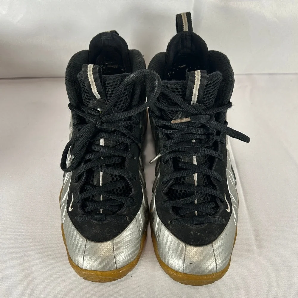 Nike Air Foamposite Pro GS Silver Surfer Metallic Black Gum 644792-007 Size 4.5Y